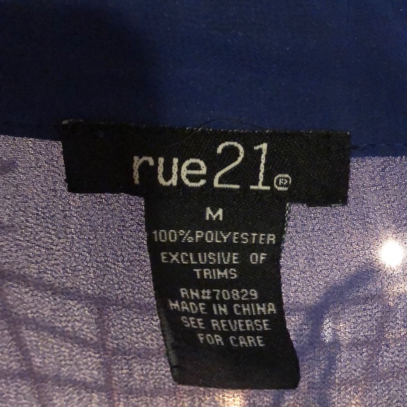 Dress - Picture 3 of 5